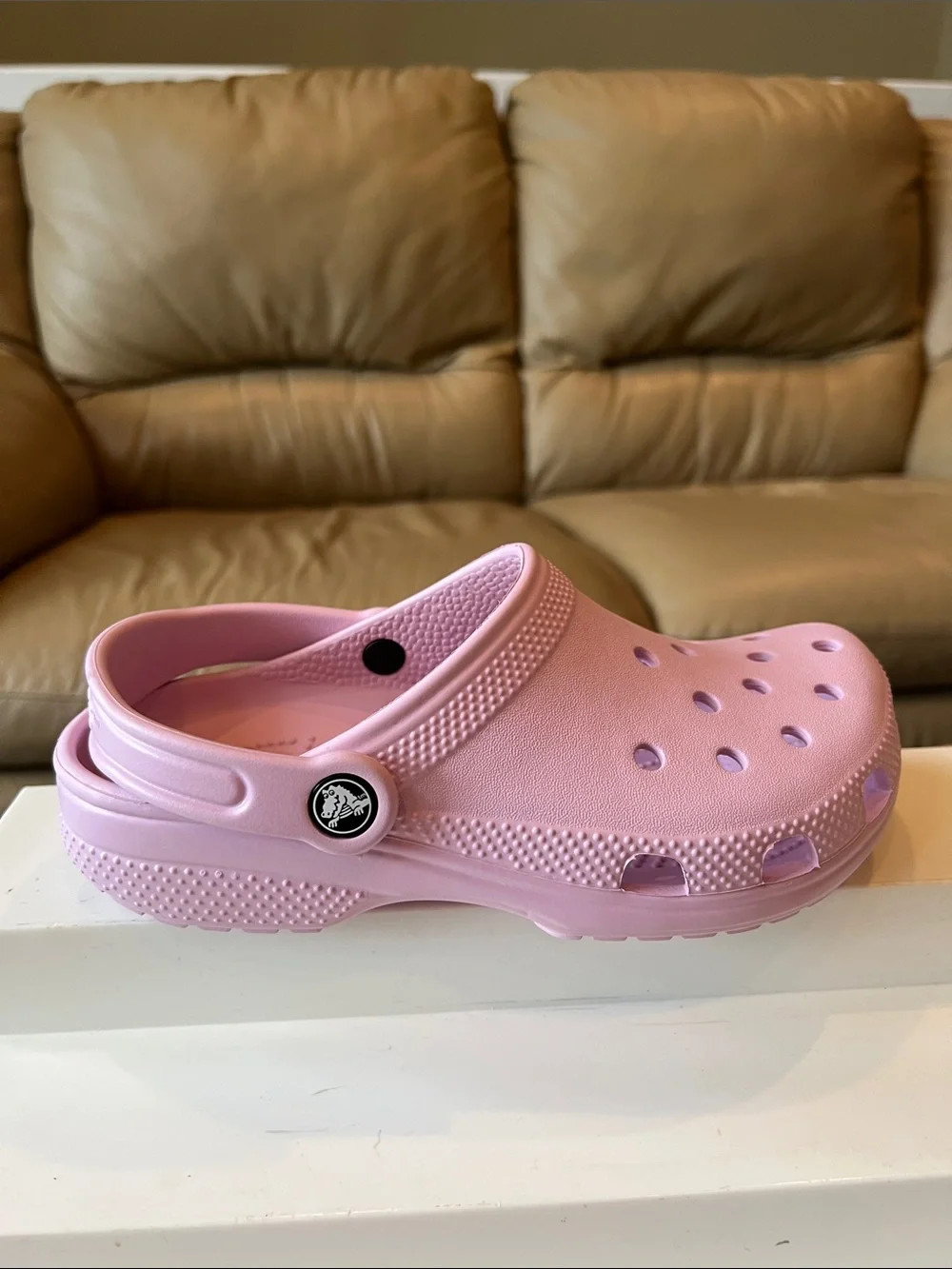 Crocs Classic Clogs Juniors (8+) Slip-On Clog Sandals Size J 3